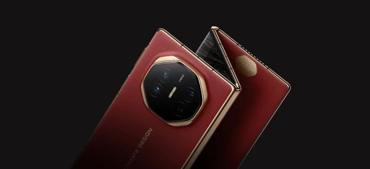 Huawei Mate XT: İlk Katlanabilir Akıllı Telefon